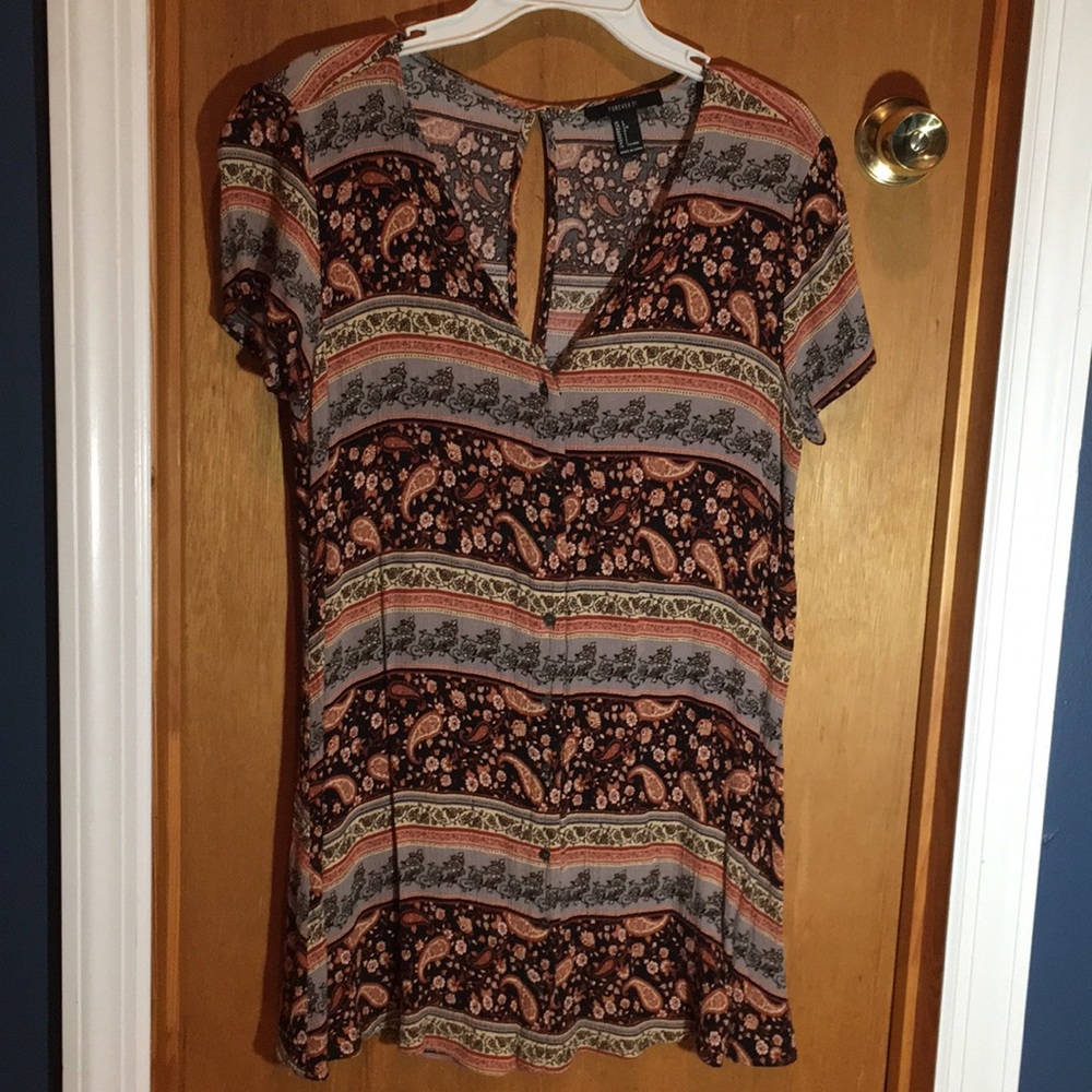 Forever 21 long, short sleeved shirt